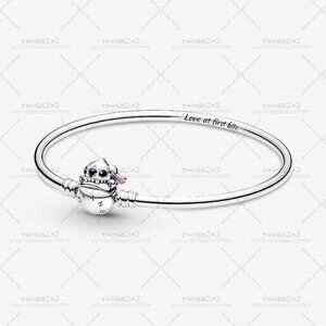Pandora Pandora Moments Disney Stitch Biting Clasp Bangle